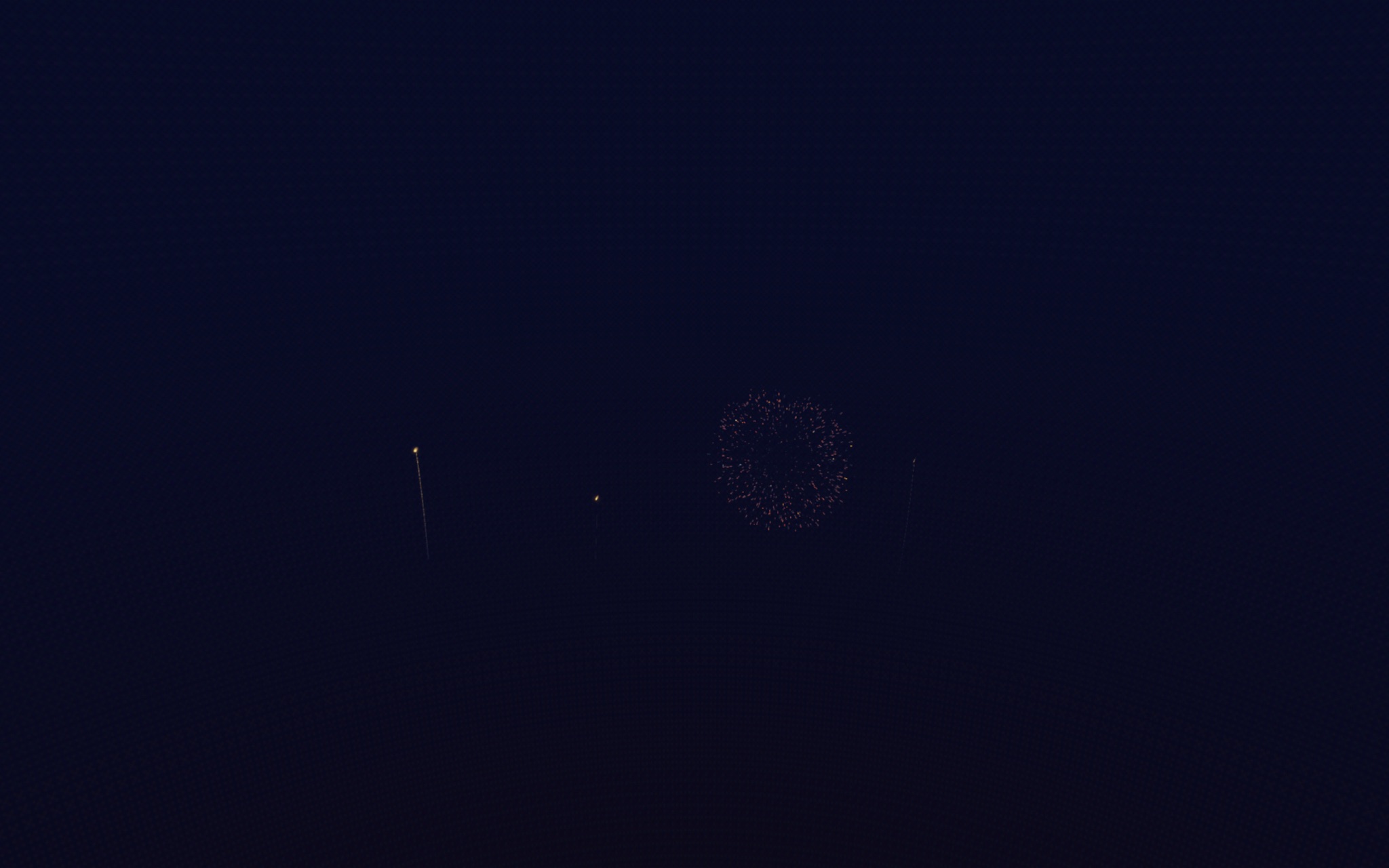 Visualizer · fireworksUltra-three-quarter